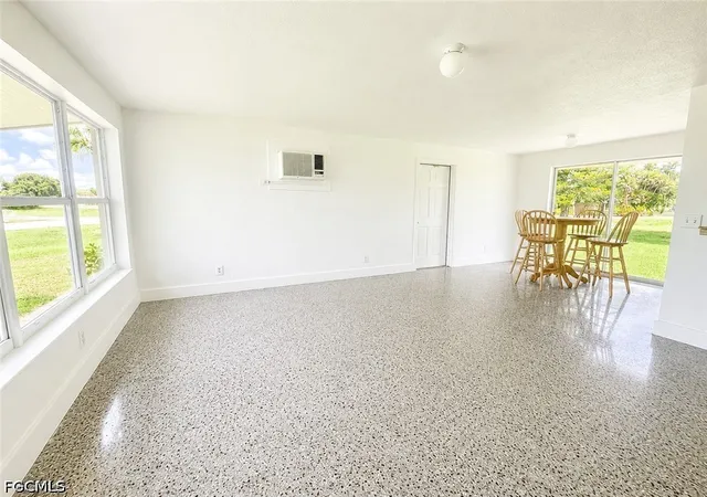 Photo 2 of Single family home for sale at 298 6th Street Nw, Moore Haven, FL 33471 | MLS# 2026035285 | Listing updated on 2026-08-19