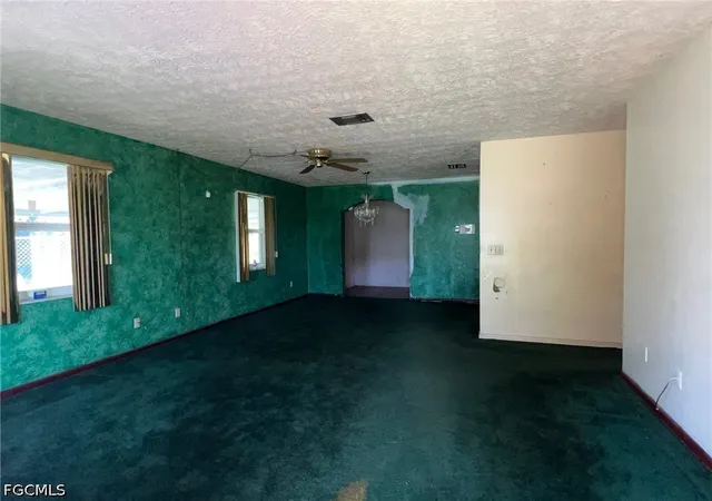 Photo 3 of Single family home for sale at 311 W El Paso Ave, Clewiston, FL 33440 | MLS# 2026035427 | Listing updated on 2026-08-25