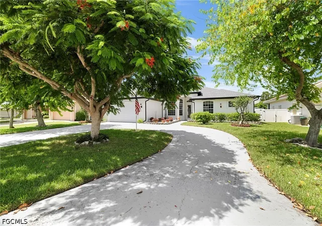 47th image of 1819 Se 19th Ln, Cape Coral, FL 33990 | MLS# 2026035434
