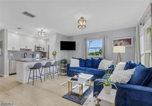 Photo 2 of Townhouse for sale at 46 Laconia Ct, Fort Myers, FL 33919 | MLS# 2026035488 | Listing updated on 2026-08-25