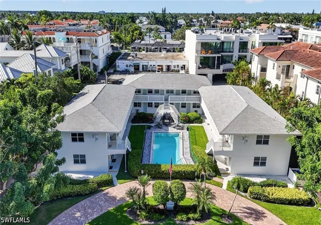Photo 1 of Condo for sale at 534 4th Ave S #3, Naples, FL 34102 | MLS# 226028917 | Listing updated on 2026-08-21