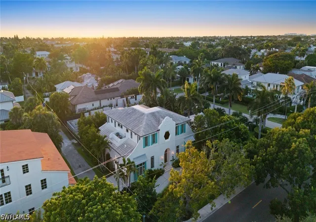 Photo 1 of Single family home for sale at 1140 8th St S, Naples, FL 34102 | MLS# 226029571 | Listing updated on 2026-08-21