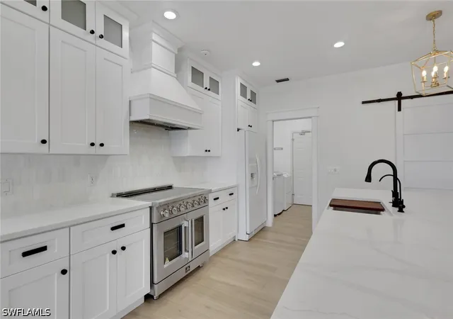 Photo 3 of Sale Pending at 4242 Longshore Wy S, Naples, FL 34119 | MLS# 226030196 | Listing updated on 2026-08-27