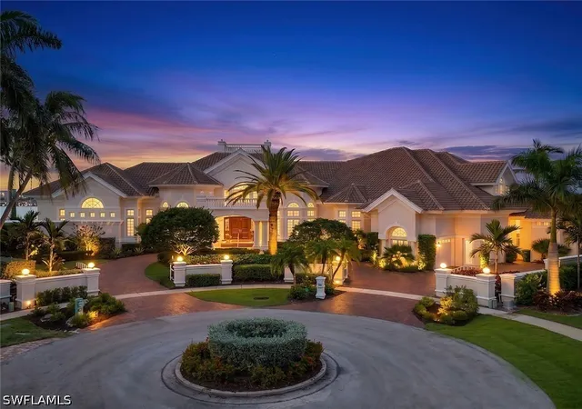 Photo 2 of Sale Pending at 490 Renard Ct, Marco Island, FL 34145 | MLS# 226025976 | Listing updated on 2026-08-21