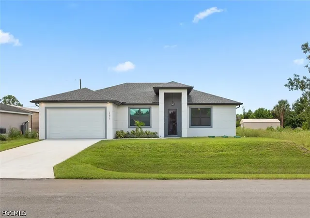 Photo 1 of Single family home for sale at 14070 Cedardale St, Fort Myers, FL 33905 | MLS# 2026035688 | Listing updated on 2026-08-25