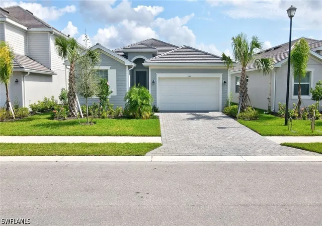 Photo 2 of Single family home for sale at 2301 Avocado Ln, Naples, FL 34120 | MLS# 226030409 | Listing updated on 2026-08-22
