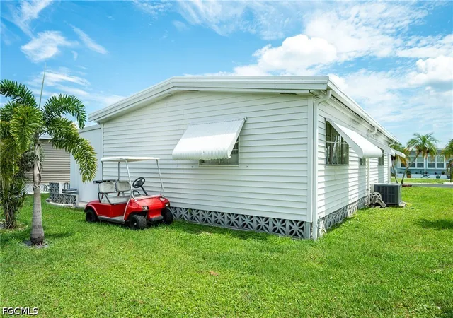 Photo 24 of Manufactured home for sale at 573 Hogan Dr, North Fort Myers, FL 33903 | MLS# 2026035702 | Listing updated on 2026-08-22