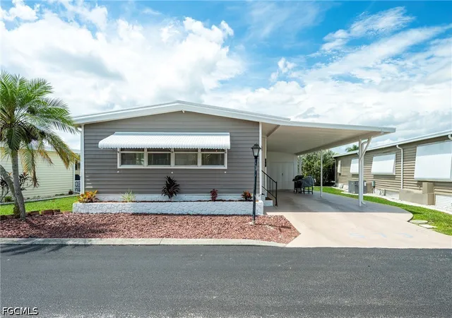 Photo 2 of Manufactured home for sale at 573 Hogan Dr, North Fort Myers, FL 33903 | MLS# 2026035702 | Listing updated on 2026-08-22
