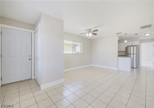 4th image of 1245 Se 8Th St #103, Cape Coral, FL 33990 | MLS# 2026035709