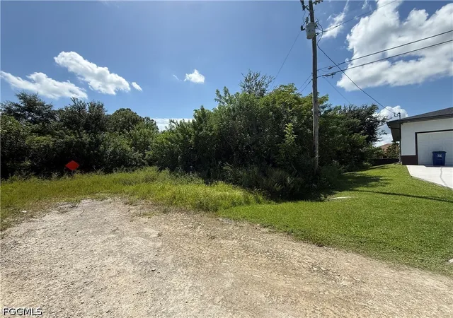 Photo 1 of Land for sale at 2501 43rd St Sw, Lehigh Acres, FL 33976 | MLS# 2026035713 | Listing updated on 2026-08-24