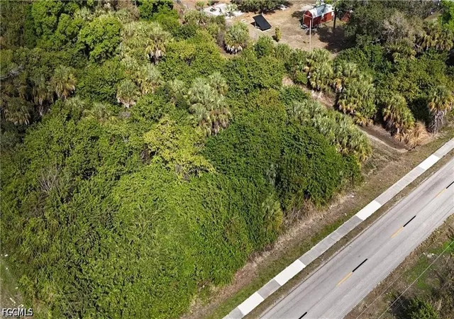 Photo 4 of Land for sale at 304 W 6th St, Lehigh Acres, FL 33972 | MLS# 2026035732 | Listing updated on 2026-08-24