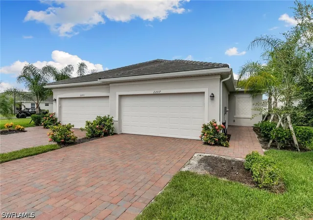 Photo 2 of Townhouse for sale at 2207 Dragonfruit Wy, Naples, FL 34120 | MLS# 226028930 | Listing updated on 2026-08-24