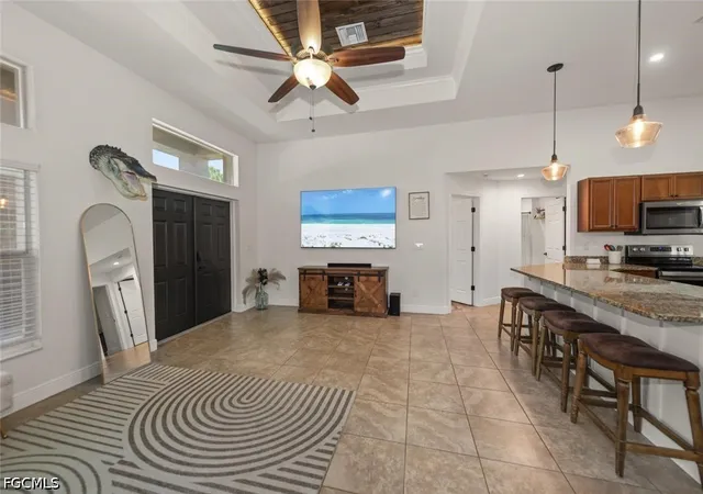 Photo 4 of Single family home for sale at 2401 Leavitt Rd, Alva, FL 33920 | MLS# 2026035915 | Listing updated on 2026-08-28