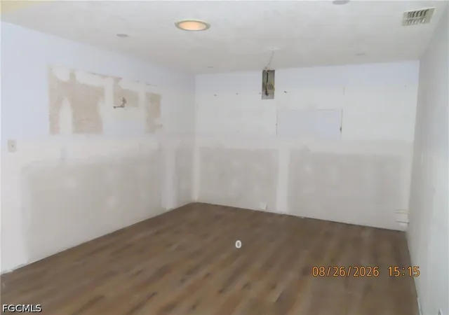 Photo 4 of Townhouse for sale at 5640 Foxlake Dr, North Fort Myers, FL 33917 | MLS# 2026035993 | Listing updated on 2026-08-26