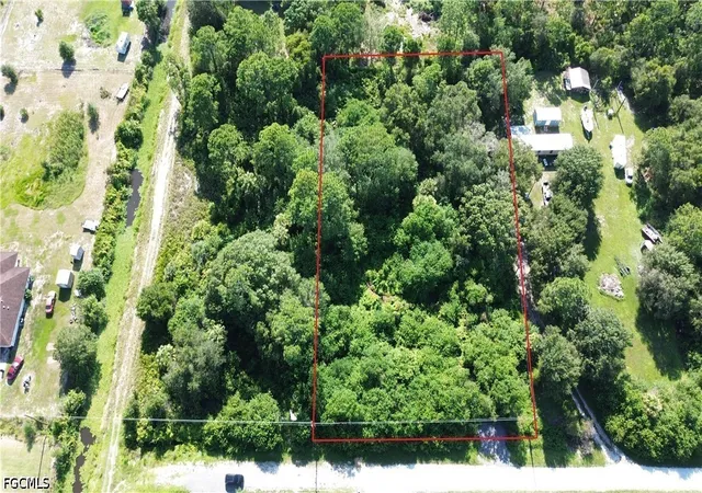 Photo 3 of Land for sale at 620 N Live Oak St, Clewiston, FL 33440 | MLS# 2026036054 | Listing updated on 2026-08-25