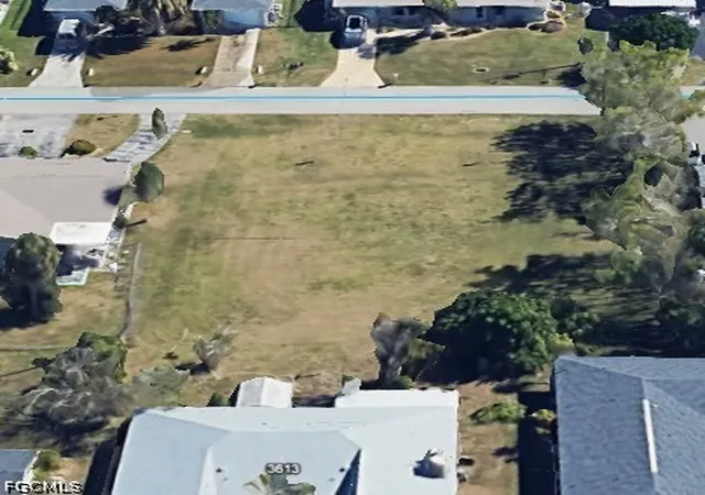 Photo 3 of Land for sale at 3624 Se 10th Ave, Cape Coral, FL 33904 | MLS# 2026036056 | Listing updated on 2026-08-25