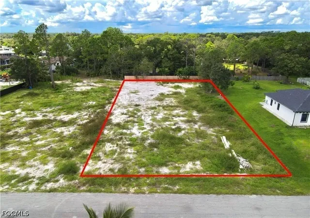 Photo 2 of Land for sale at 609 Columbus Ave, Lehigh Acres, FL 33972 | MLS# 2026036129 | Listing updated on 2026-08-27