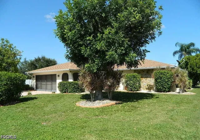 Photo 2 of Sale Pending at 141 Se 1st Ave, Cape Coral, FL 33990 | MLS# 2026036138 | Listing updated on 2026-08-30
