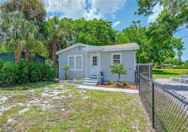 Photo 2 of Single family home for sale at 26900 N Riverside Dr, Bonita Springs, FL 34135 | MLS# 2026036143 | Listing updated on 2026-08-26