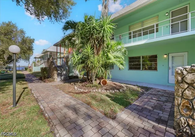 Photo 2 of Condo for sale at 3225 E Riverside Dr #63F, Fort Myers, FL 33916 | MLS# 2026036193 | Listing updated on 2026-08-28