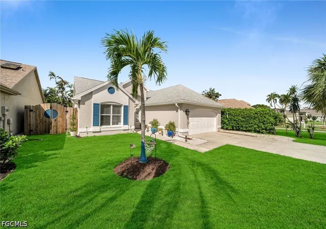 Photo 1 of Single family home for sale at 15069 Cloverdale Dr, Fort Myers, FL 33919 | MLS# 2026036267 | Listing updated on 2026-08-26