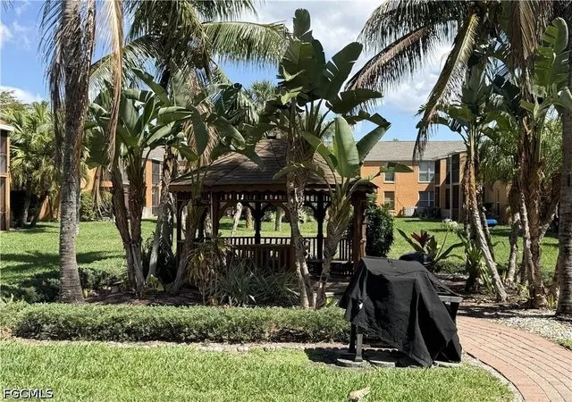 Photo 22 of Condo for sale at 12656 Kenwood Ln #B, Fort Myers, FL 33907 | MLS# 2026036287 | Listing updated on 2026-08-30