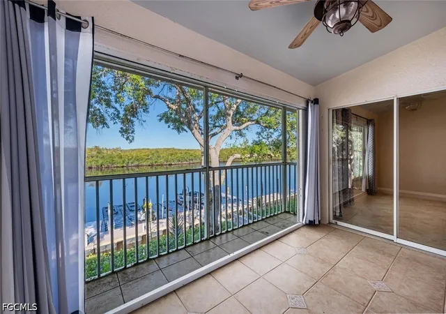 Listing Photo 4 - Condo for sale in building located at 242 Newport Dr, Naples, FL 34114 - Unit #509