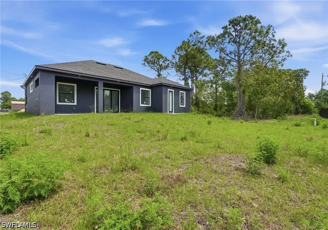38th image of 3418 8th St Sw, Lehigh Acres, FL 33976 | MLS# 226030930