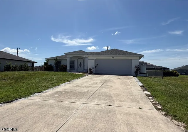 Photo 3 of Single family home for sale at 1004 Nw 7Th Ave, Cape Coral, FL 33993 | MLS# 2026036306 | Listing updated on 2026-10-03