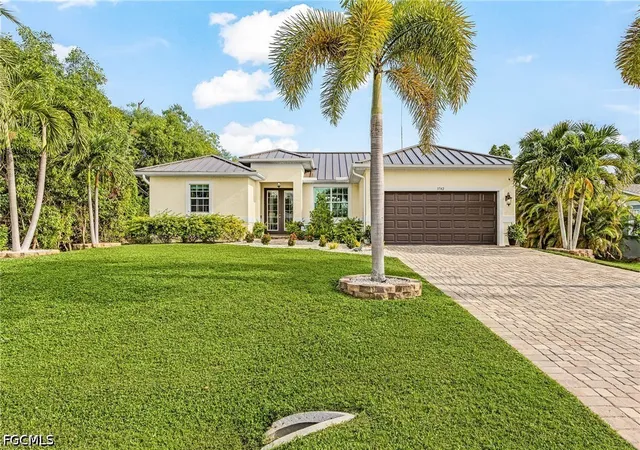 Photo 1 of Single family home for sale at 3742 Tangelo Dr, St James City, FL 33956 | MLS# 2026036307 | Listing updated on 2026-08-28