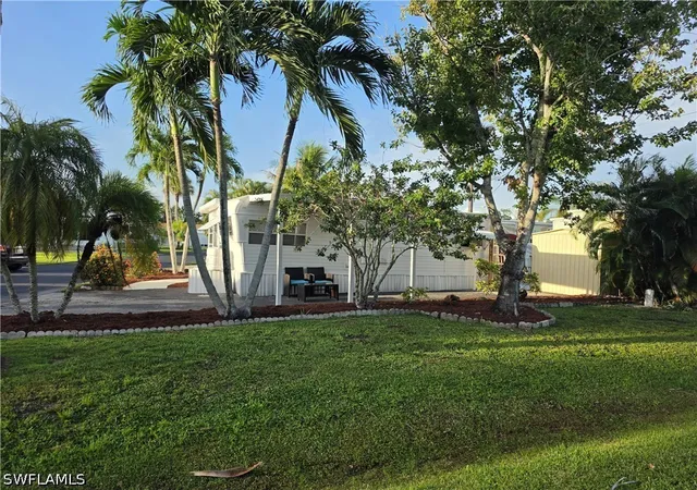 Photo 3 of Manufactured home for sale at 50 Temple Ln, Naples, FL 34114 | MLS# 226030969 | Listing updated on 2026-08-27