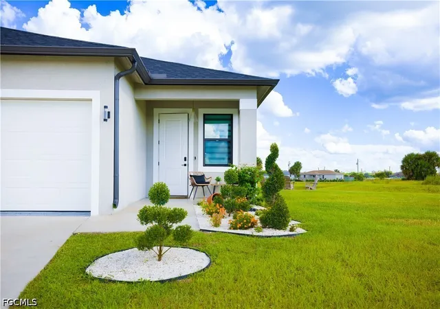 Photo 3 of Single family home for sale at 1145 Monday St, Labelle, FL 33935 | MLS# 2026036343 | Listing updated on 2026-08-27
