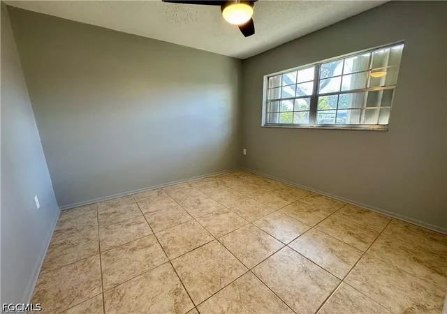 Photo 3 of Sale Pending at 815 Courtington Ln #1, Fort Myers, FL 33919 | MLS# 2026036335 | Listing updated on 2026-10-29