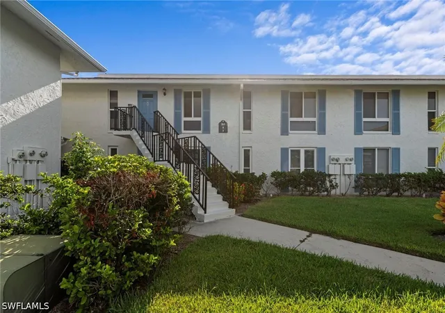 Photo 1 of Condo for sale at 263 Palm Dr #4, Naples, FL 34112 | MLS# 226030739 | Listing updated on 2026-08-30