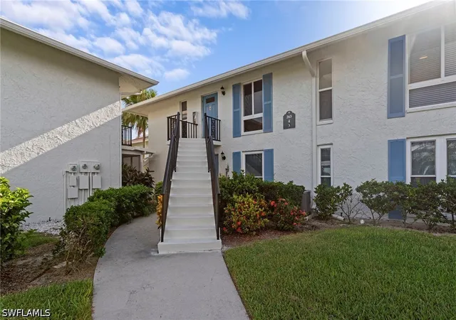 Photo 2 of Condo for sale at 263 Palm Dr #4, Naples, FL 34112 | MLS# 226030739 | Listing updated on 2026-08-30