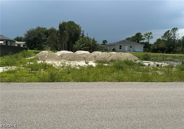 Photo 2 of Land for sale at 2617 26Th St W, Lehigh Acres, FL 33971 | MLS# 2026036367 | Listing updated on 2026-08-28