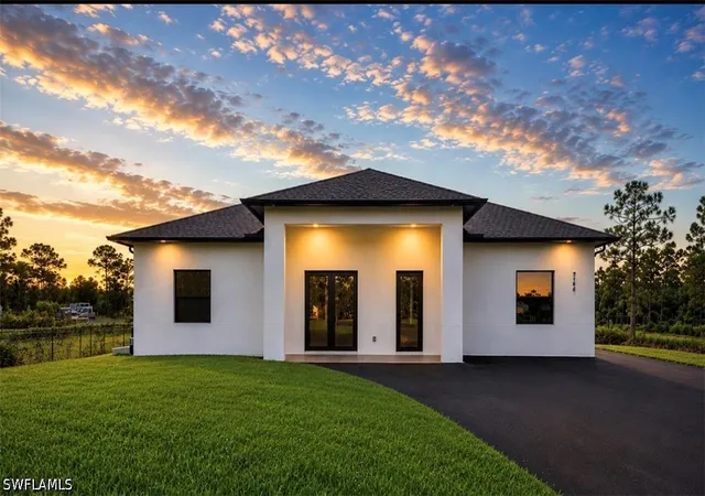 Photo 1 of Single family home for sale at 4164 Everglades Blvd N, Naples, FL 34120 | MLS# 226031196 | Listing updated on 2026-08-29