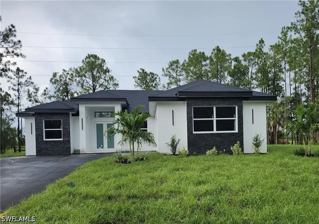 Photo 2 of Single family home for sale at 3983 33rd Ave Ne, Naples, FL 34120 | MLS# 226031223 | Listing updated on 2026-08-28