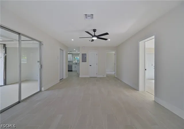 Photo 4 of Single family home for sale at 367 Rosemont Dr, Fort Myers, FL 33916 | MLS# 2026036672 | Listing updated on 2026-08-30