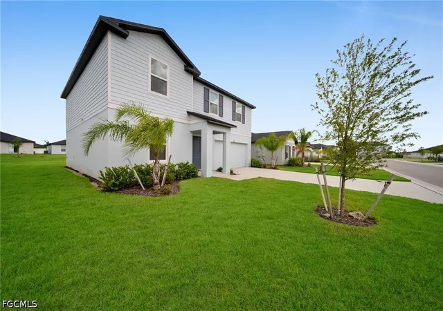 Photo 2 of Single family home for sale at 4107 Lattuca Ln, North Fort Myers, FL 33917 | MLS# 2026036642 | Listing updated on 2026-08-30