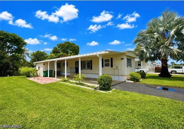 Photo 4 of Manufactured home for sale at 591 Cape Florida Ln, Naples, FL 34104 | MLS# 226031235 | Listing updated on 2026-08-30