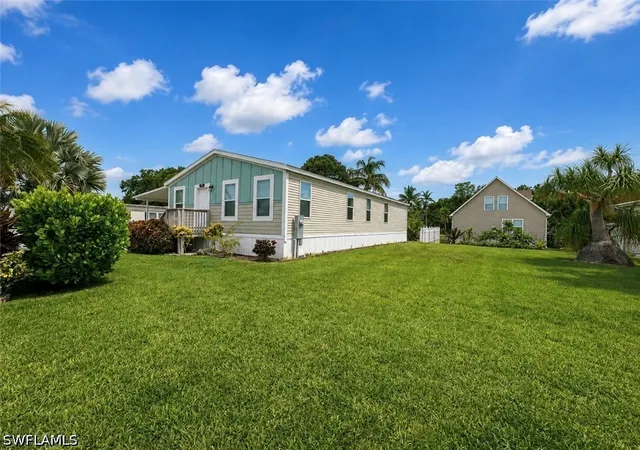 Photo 3 of Manufactured home for sale at 585 Cape Florida Ln, Naples, FL 34104 | MLS# 226031238 | Listing updated on 2026-08-30
