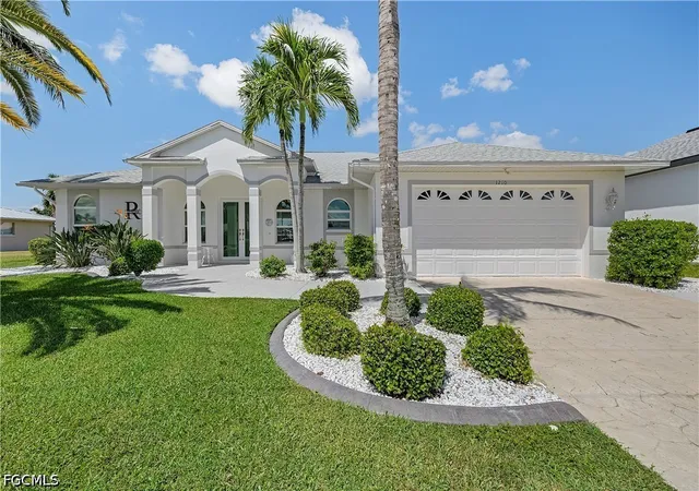 4th image of 1210 Se 21St Ave, Cape Coral, FL 33990 | MLS# 2026036720
