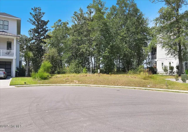 Photo 3 of Land for sale at 1511 Riverview Ter, Wilmington, NC 28401 | MLS# 100593387 | Listing updated on 2026-08-19