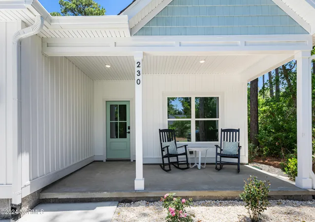 Photo 3 of Single family home for sale at 230 NE 74th Street, Oak Island, NC 28465 | MLS# 100592816 | Listing updated on 2026-09-03