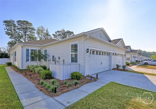 Photo 1 of Townhouse for sale at 174 Holloway Hl, Pooler, GA 31322 | MLS# SA354281 | Listing updated on 2026-08-19