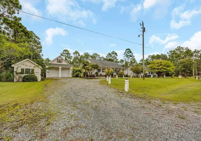 Photo 3 of Single family home for sale at 61 Shands Rd, Southport, NC 28461 | MLS# 100589169 | Listing updated on 2026-10-01