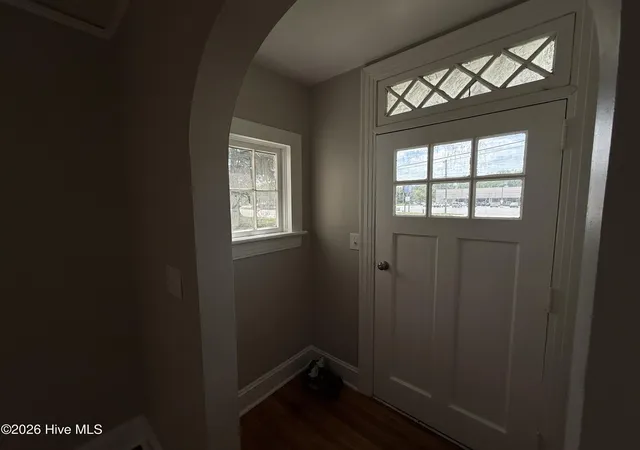 Photo 3 of Single family home for sale at 2519 S Memorial Dr, Greenville, NC 27834 | MLS# 100590887 | Listing updated on 2026-10-05