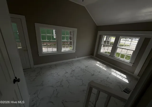Photo 4 of Single family home for sale at 2519 S Memorial Dr, Greenville, NC 27834 | MLS# 100590887 | Listing updated on 2026-10-05