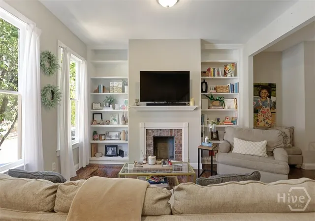 Photo 3 of Townhouse for sale at 509 Blair St, Savannah, GA 31401 | MLS# SA355713 | Listing updated on 2026-08-24